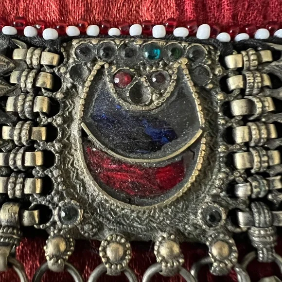 *Vintage* Handmade Middle Eastern Choker (1990’s) - Picture 7 of 10